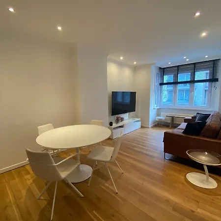 Ruim Gelegen Te Centrum Apartment *